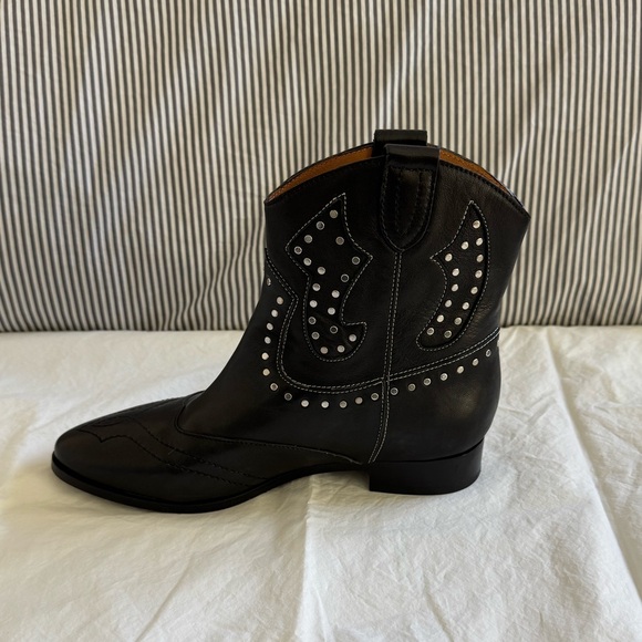 Sezane Black Ankle Boots with Silver Accents - Picture 6 of 9